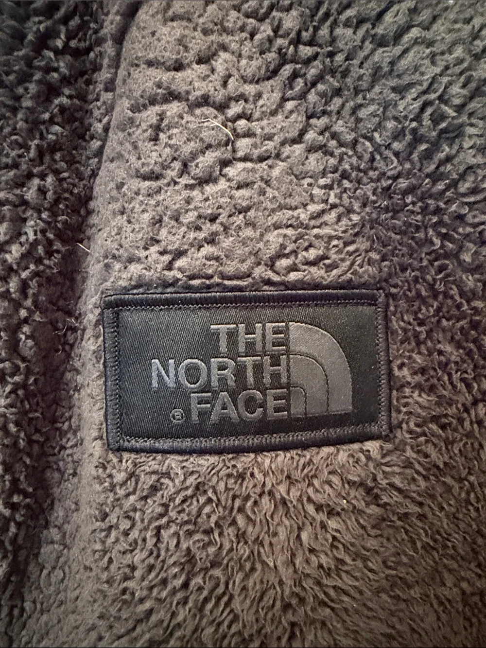 The North Face Men’s Dark Gray Sherpa Fleece Pullover